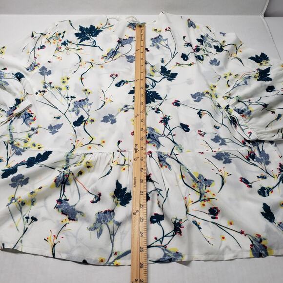 Caslon Blouse Womens XXL White Floral Peasant Bohemian 3/4 Sleeve Cottagecore - Picture 8 of 16